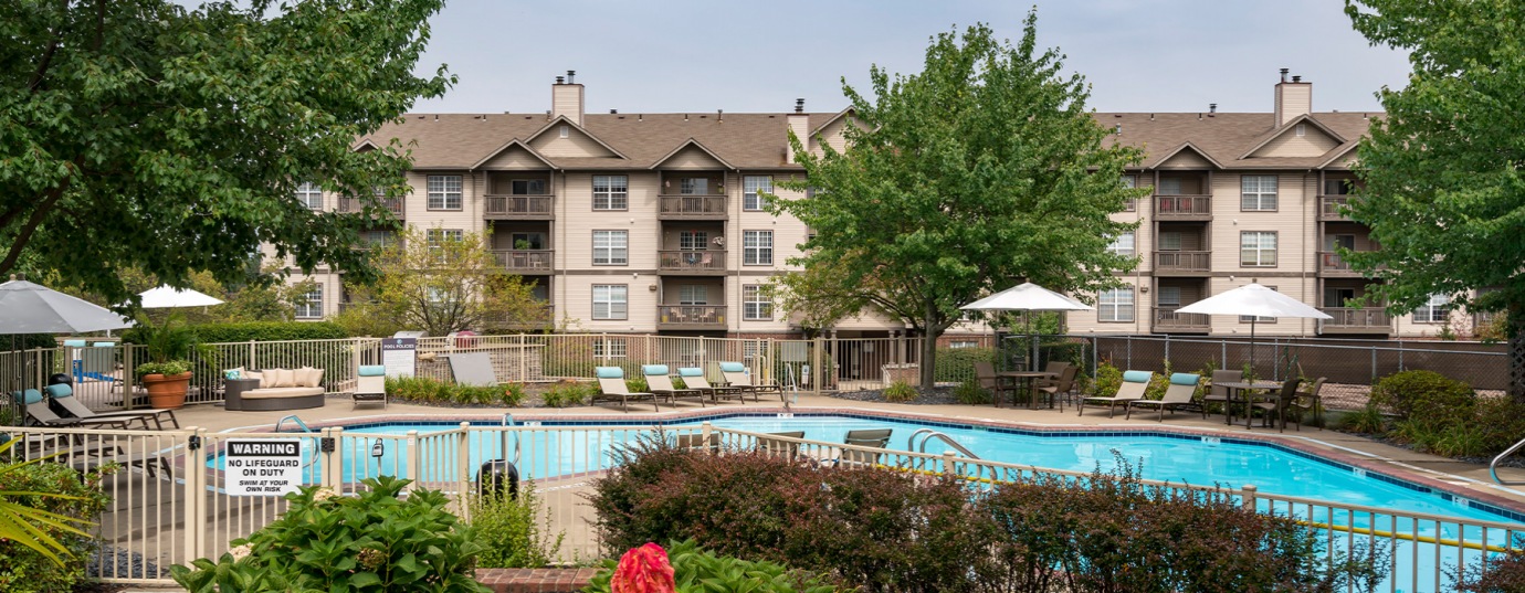 Pet-friendly apartments in Bethel Park, PA | Liberty Pointe